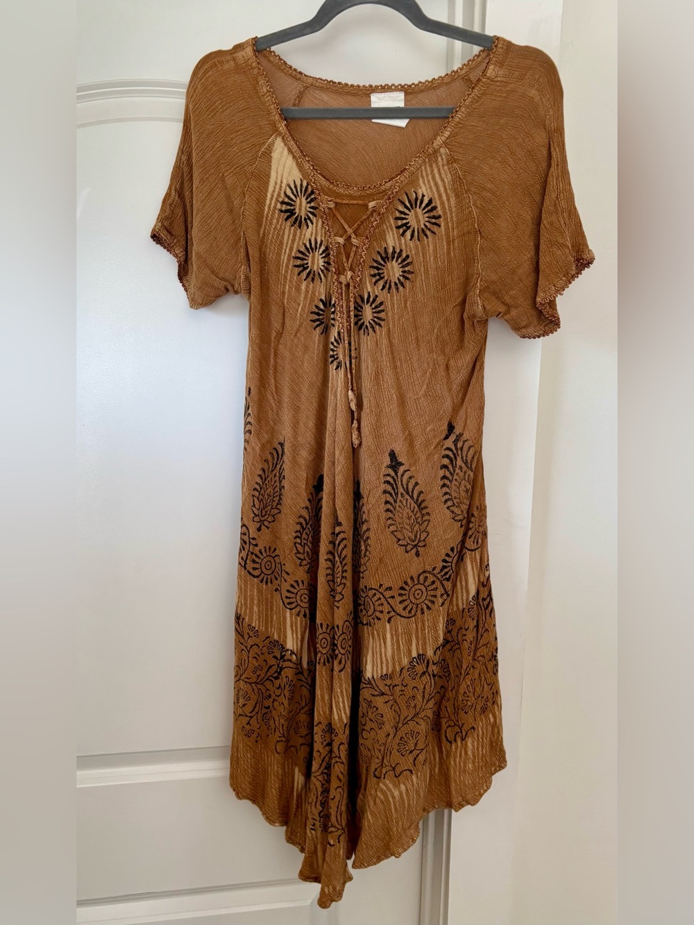 Boho Lace-Up Tunic Dress with Floral Print - Rust color